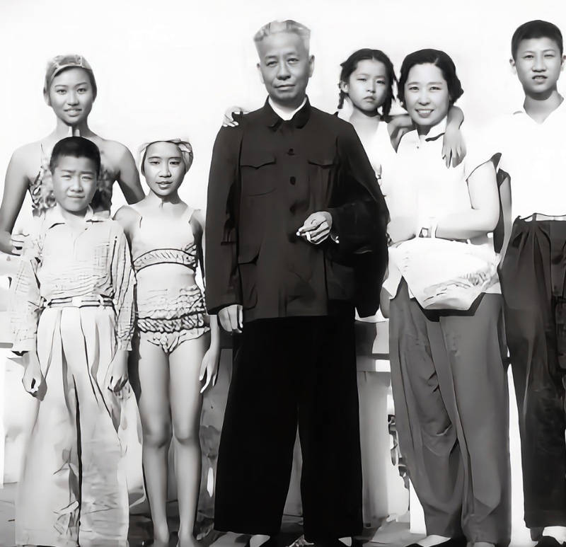 刘少奇有九个孩子,都担任过什么职务?